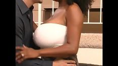 Reproducir Grandes tetas de rebote #2