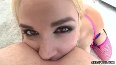 تشغيل سارة فاندينجلي ، كل الثغرات تلاعبت في الهاوية المحيطية