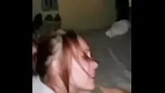 চালান লাল শিরোনাম খাওয়ানো পর্যন্ত আমি কাম