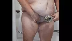 Play Performin with the shower down