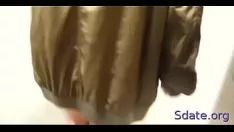再生 甘さの赤ちゃんジェシーは大きなshyearnで降ります