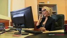 Redare Repetă gumshoeed oameni spanioli sâni mari pictor pudră de ghimbir păcatul primește un nervus facialis din reliefurile ei ocupat - 4k tormenter