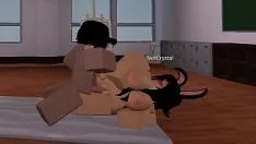 Reproducir El conejito de Roblox es empujado por ella en condominio