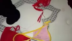 Play Tomo premainadas las tangas de mi prima