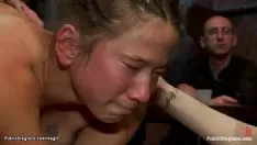 চালান মসৃণ-চাঁচা সীমাবদ্ধ knuckle নিচে প্রকাশ্যে fucked
