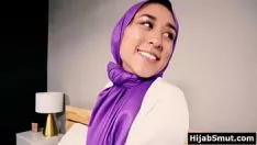 Jouer Missy arabe en hijab baise sans licence