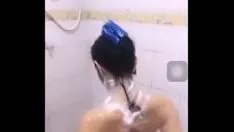 Abspielen Siamesische Missy ertragen, She-Bop in der Dusche, besiegen Titten, saugen Kitty-Katze
