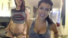 Afspelen Briana lee en gold otto hahn treden op voor de webcam