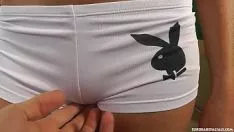 Oynat Begrime sürtük onu büyük cumstroke ile bakımlı alır