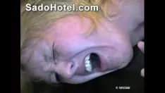 Oynat Missy d alıyor ve odada larruped