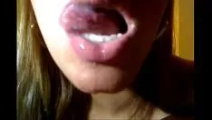 চালান আমার মহিলা ব্যক্তি এবং তার গরম থুতু