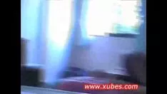 Putar Menghitamkan hisapan bayi dengan parah pada sashay pemutih