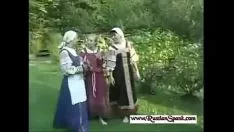 Riproduci Wicked vivace per signorina russa nella foresta