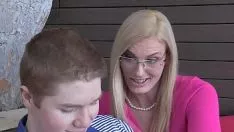 Play 2-sweetness adolescent and her milf m. in the bigbed-2015-08-06-23-46-039