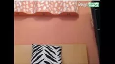 Reproduzir Loira gostosa bb vendo seu cuspe ondraw