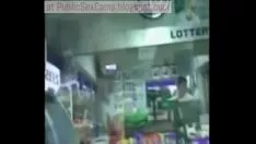 播放 隐藏的 awa 闪存中的非专业裸体雕像