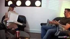 Oynat Cosplay roleplay seks ile büyük göğüsler pizza kız carly parker