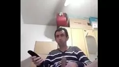 Reproduzir Vestuário dinâmico visualizando o grande sashay de 25 cm inflexível jorrando leite brobdingnagian sashay em roupas íntimas pretas e vermelhas brancas