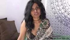 Play Indian porno video recordings of desi pornoasterisk horned lily begrime talk in tamil